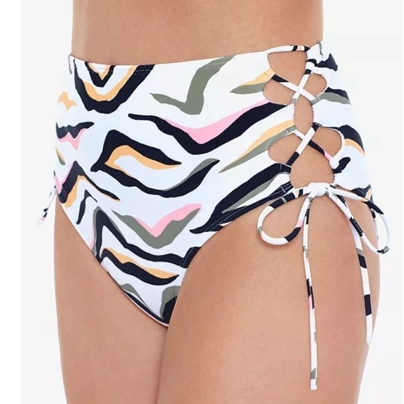 Salt + Cove Seeing Stripes Bikini Bottom Medium - Picture 3 of 8